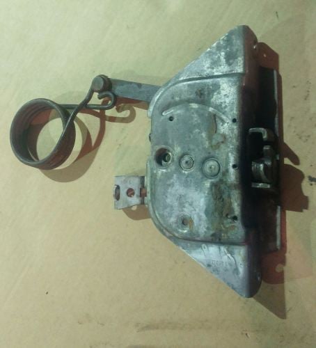 Used Sliding Door Central Lock 74-75 RHD. 214-843-603D