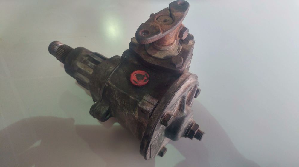Used Steering Box, LHD 72-79.  211-415-049H