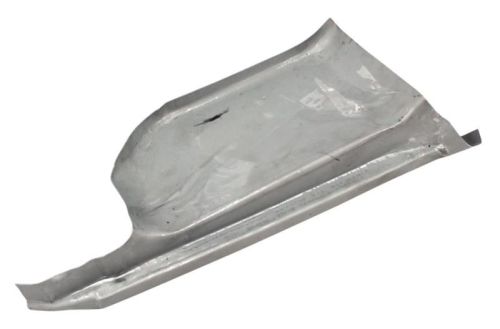 Front Door Step Repair Left 80->. 251-809-511