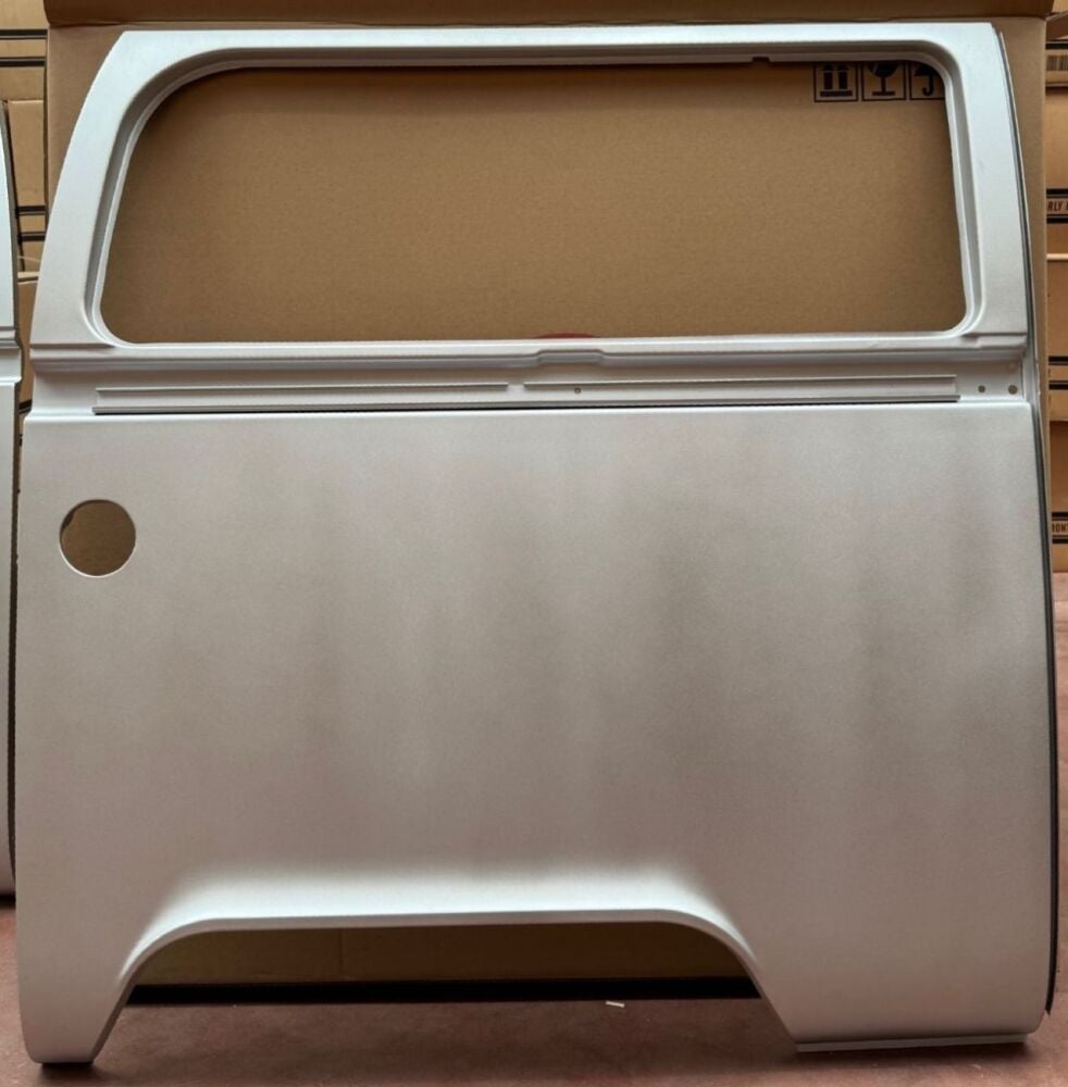 Rear Side Panel Complete, Right 72-79 (PRE-ORDER).   241-809-164C