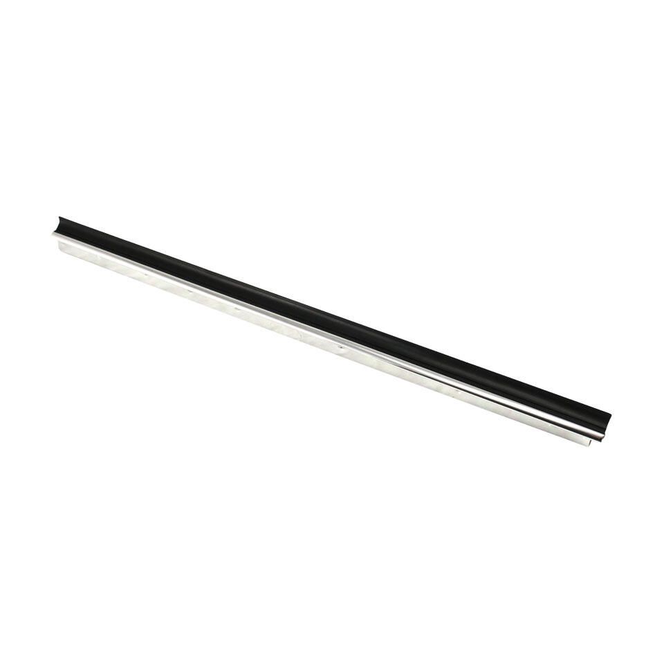 Rear Quarter Window Outer Scraper Trim & Rubber, Right 66-79 Convertible Beetle.   151-847-346B