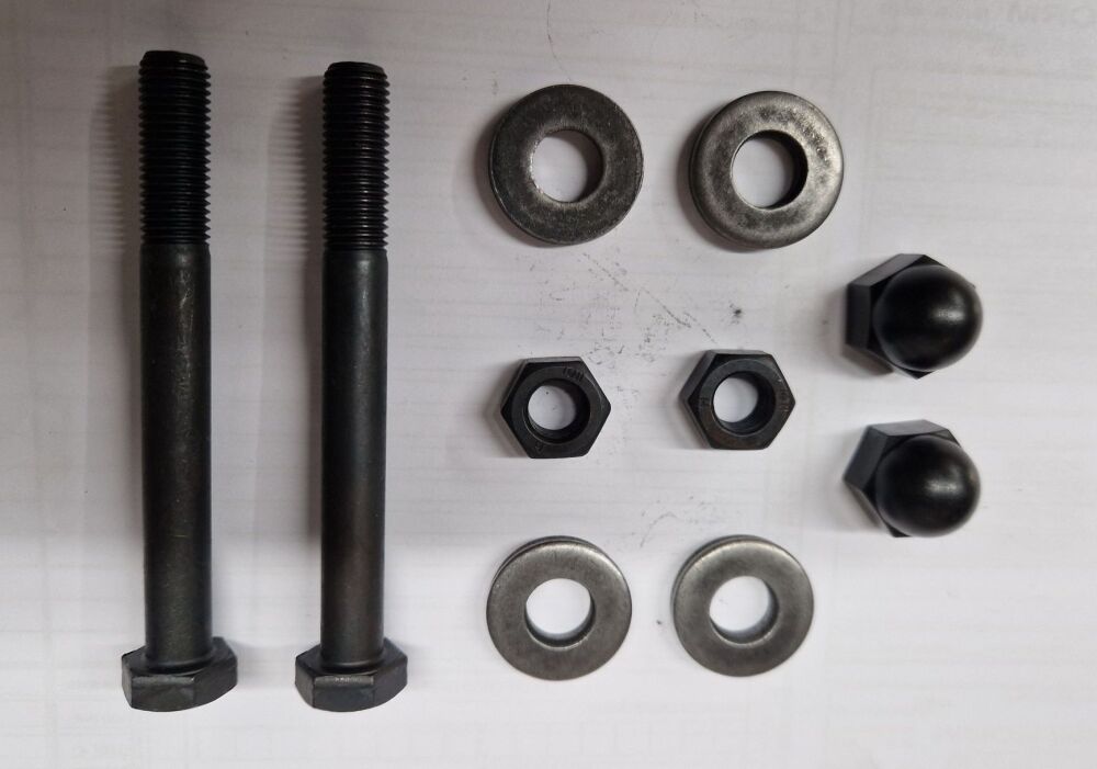 Rear Trailing Arm Bolt Kit 80-92.   AC502100