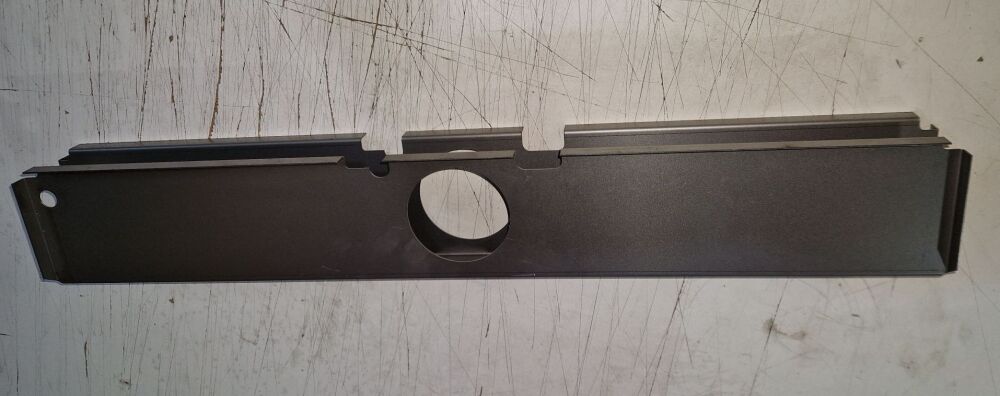 Centre Chassis Section, Front Barndoor 50-55.   211-703-391