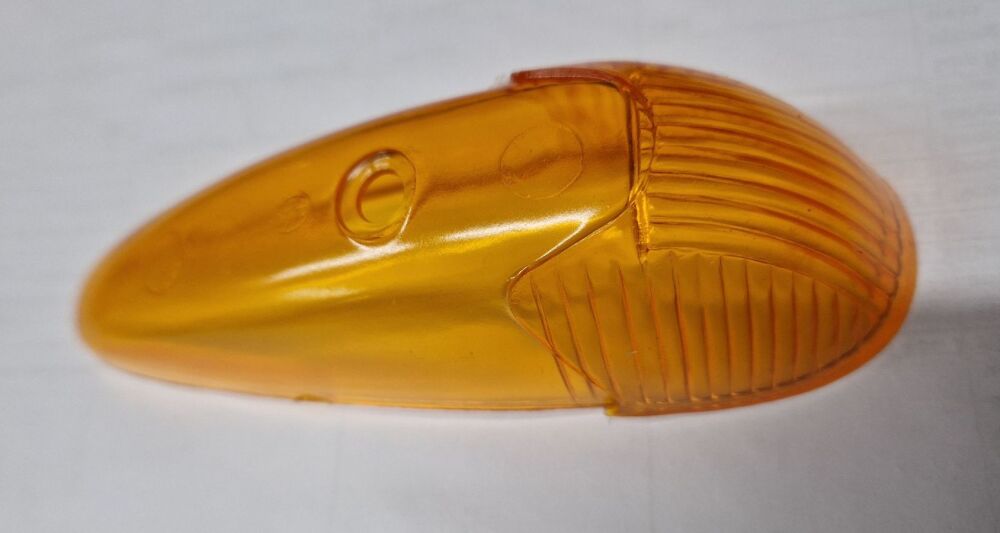 Front Indicator Lens Amber 58-63 Beetle.   111-953-161C