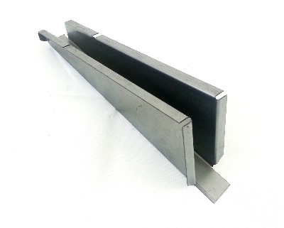 Rear Outrigger Right 55-67. 211-703-132A