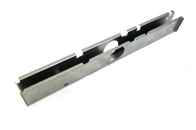 Centre Chassis Section, Rear Barndoor 50-55.   211-703-475