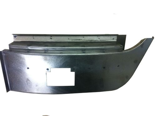 Door Step Box Section Left 50-67. 211-809-501D