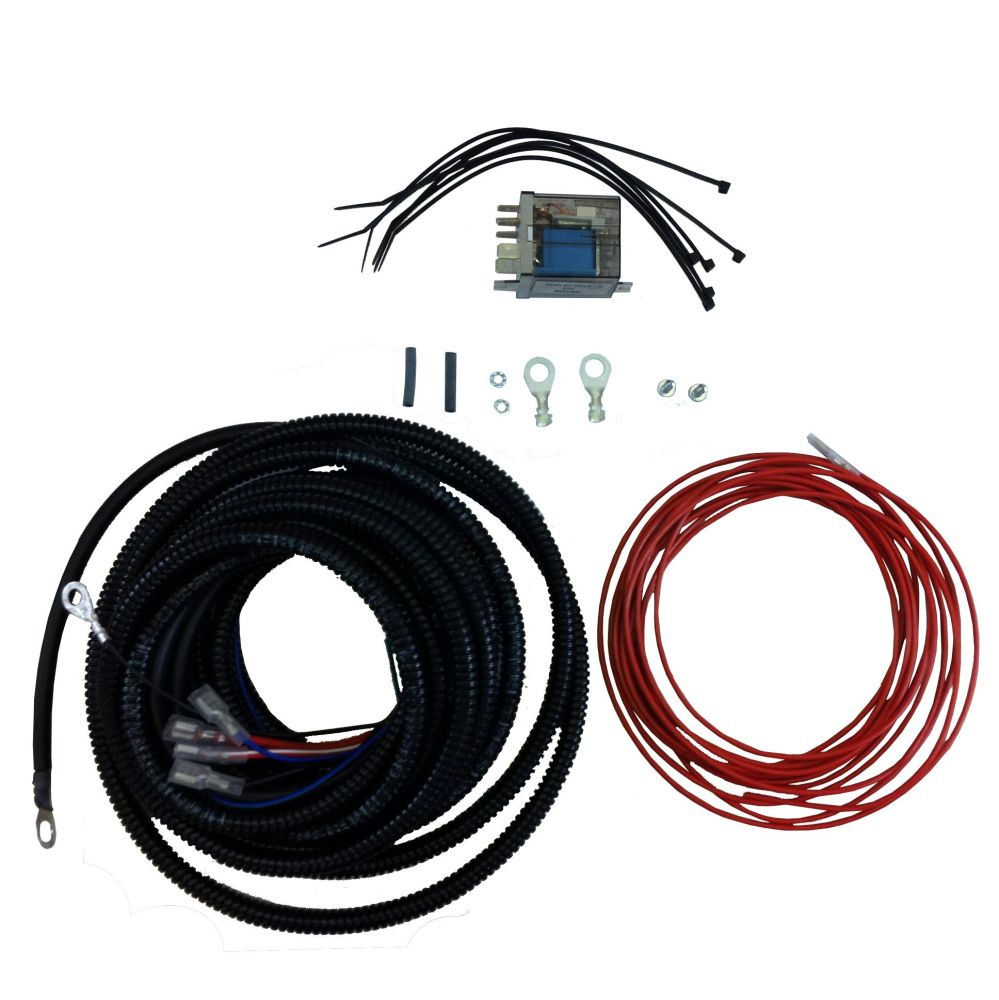 Split Charge Relay Kit, Includes Wiring Loom & Instructions. 