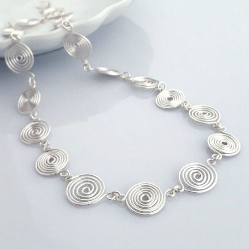 Silver open and closed Spiral Necklace