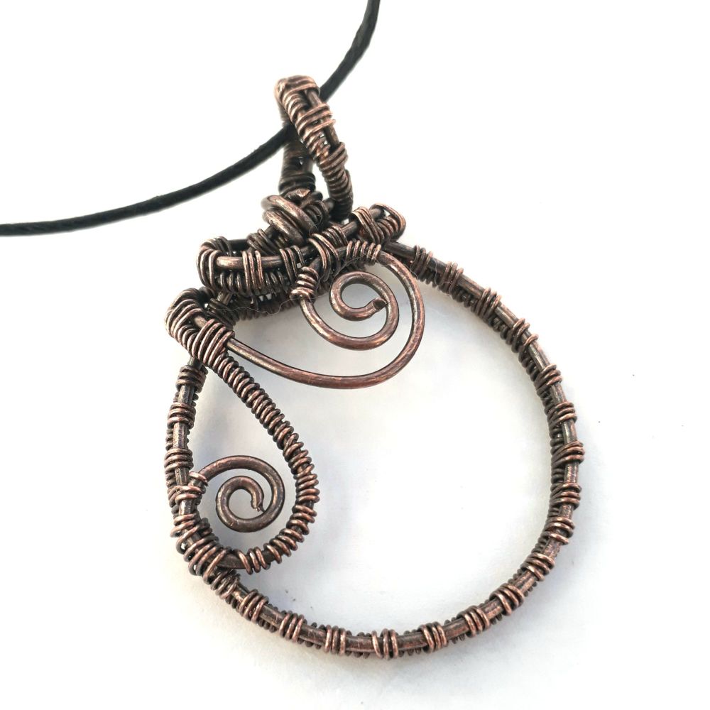 Copper wire wrapped Spiral Circle Pendant