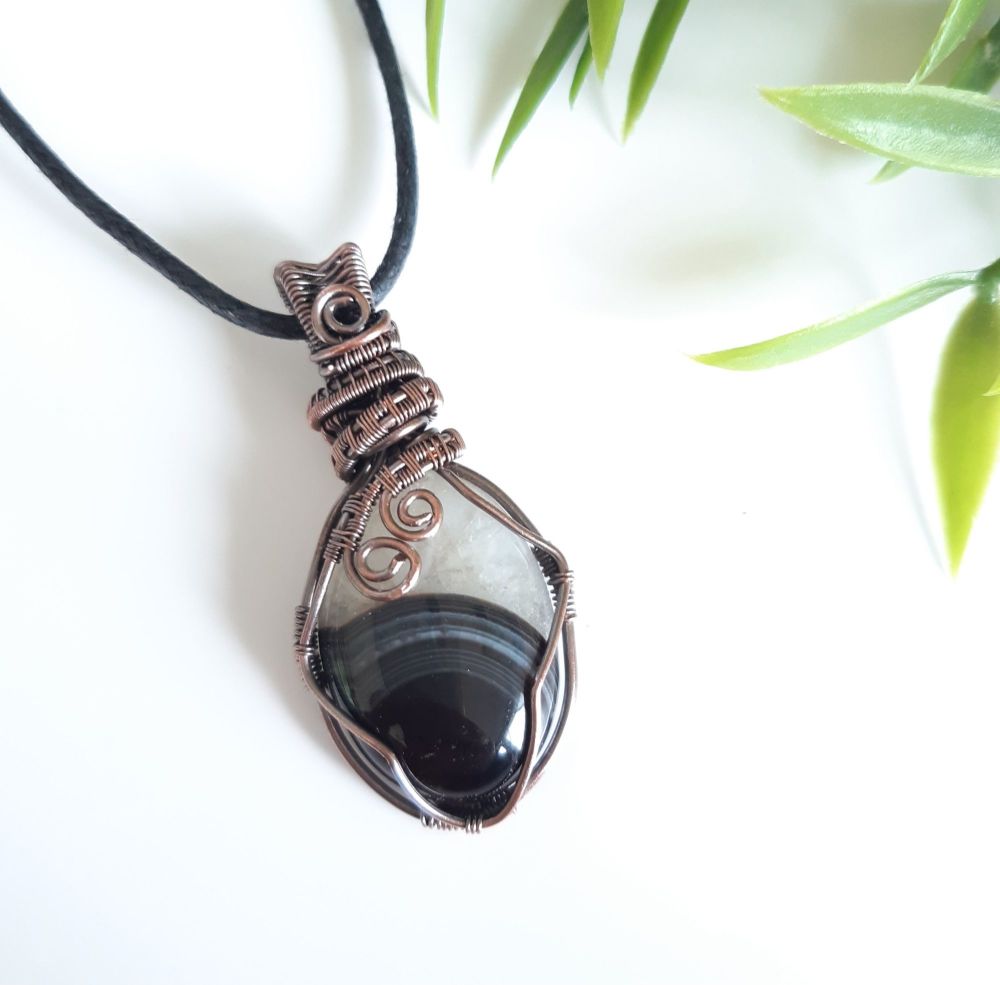 Durzy Agate and Copper Wire Wrapped Pendant