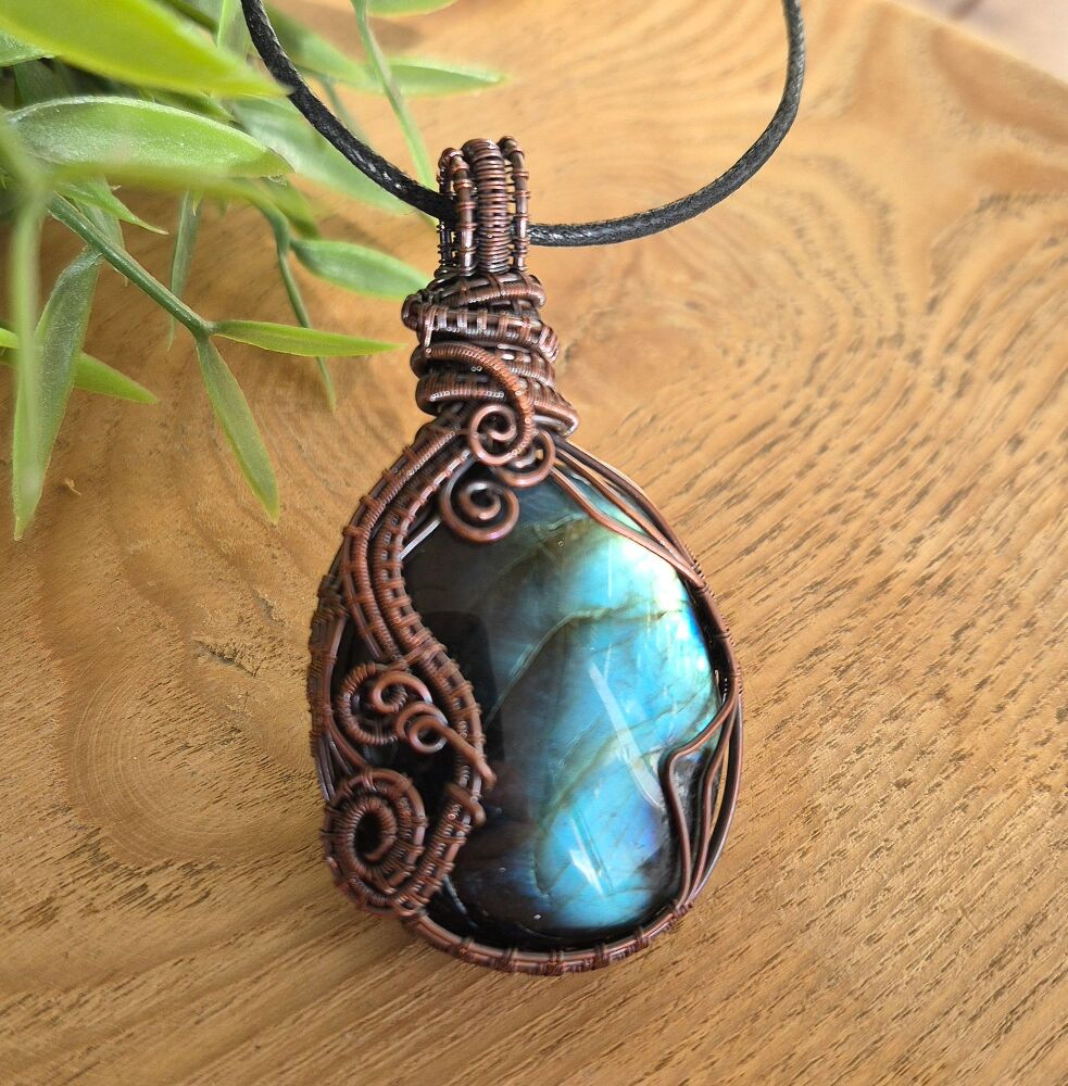 Labradorite and Copper Wire Wrapped Pendant