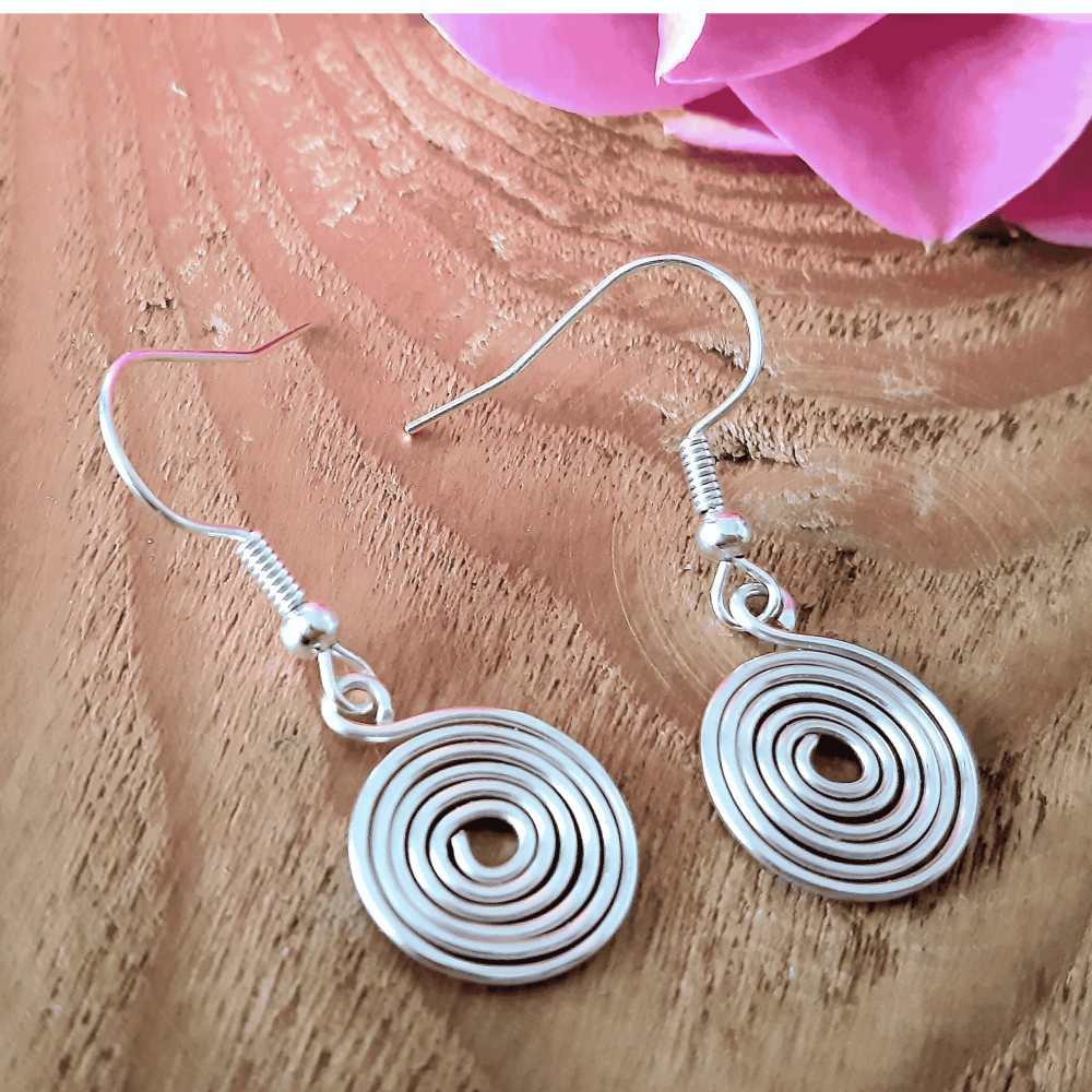 FINE Closed Spiral Earrings