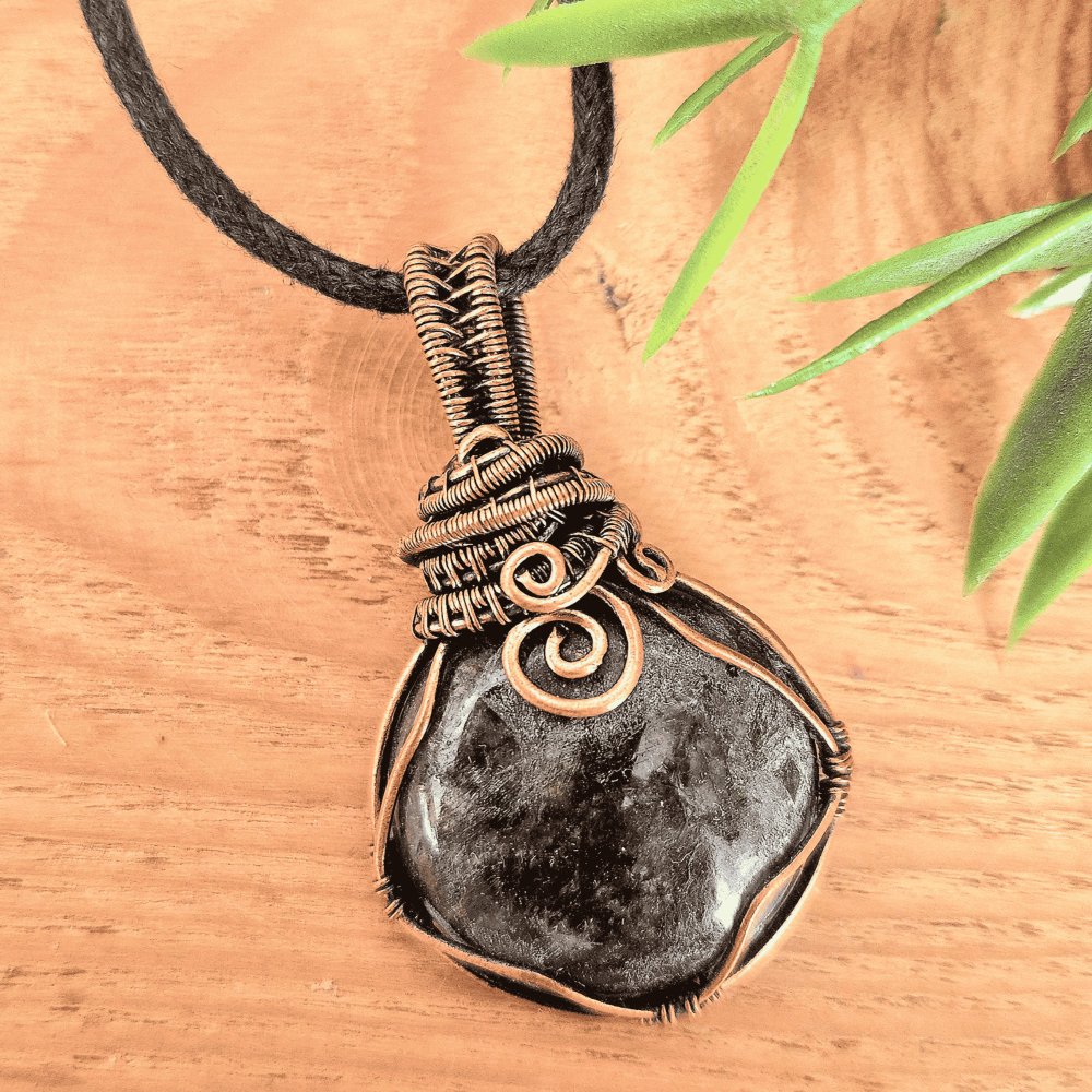 Labradorite and Copper Wire Wrapped Pendant
