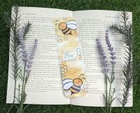 Bee Bookmark | Matte finish or Laminated | Bookmarks designed by KB 