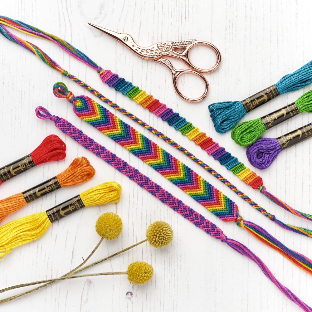 Friendship Bracelet Kit: Rainbow