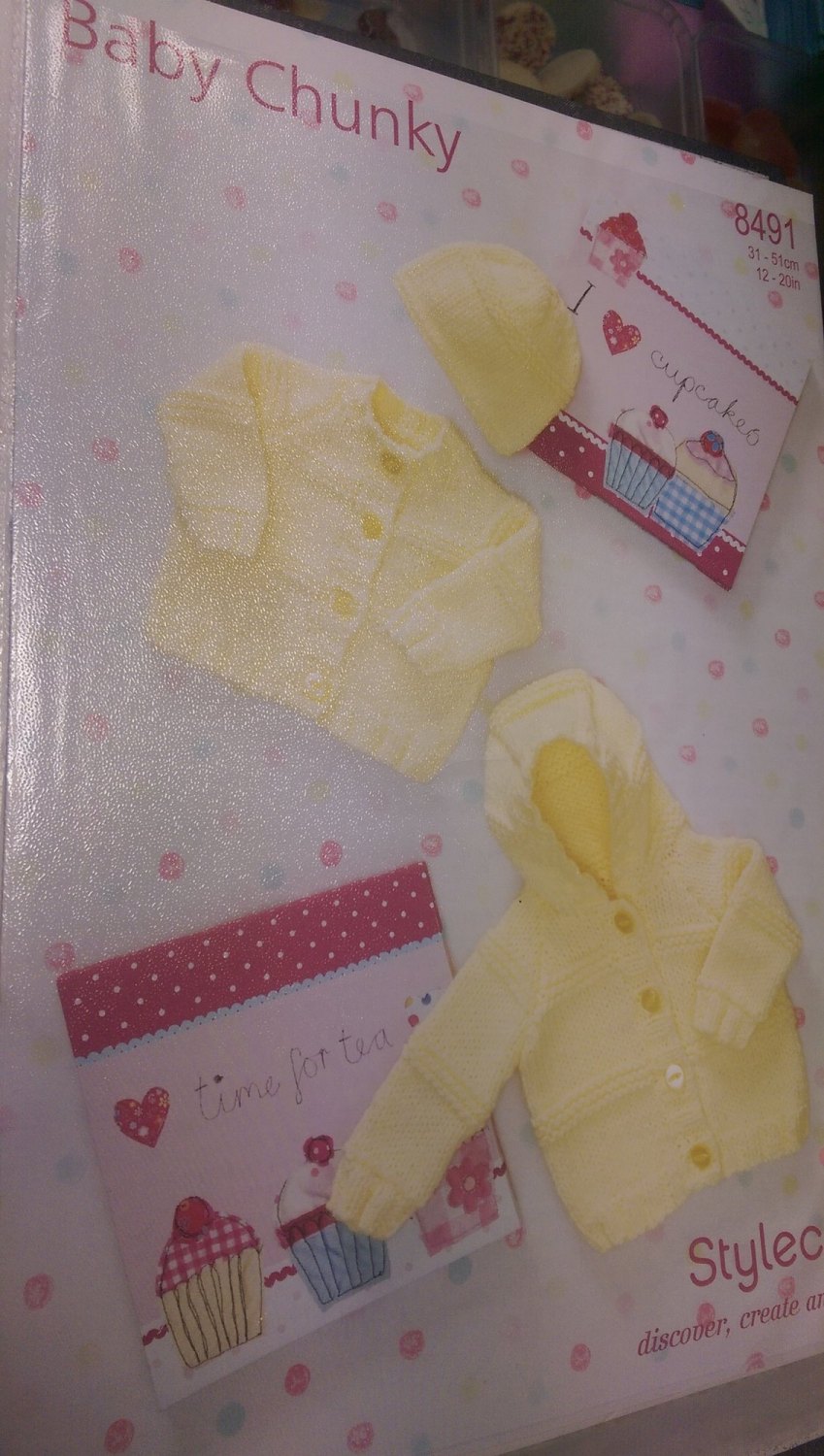 8491 - Cardigans & Hat - Baby Chunky *Knitting Pattern