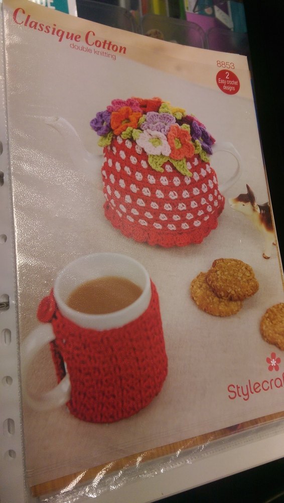 8853 - Mug & Tea Cosie - DK *Crochet Pattern