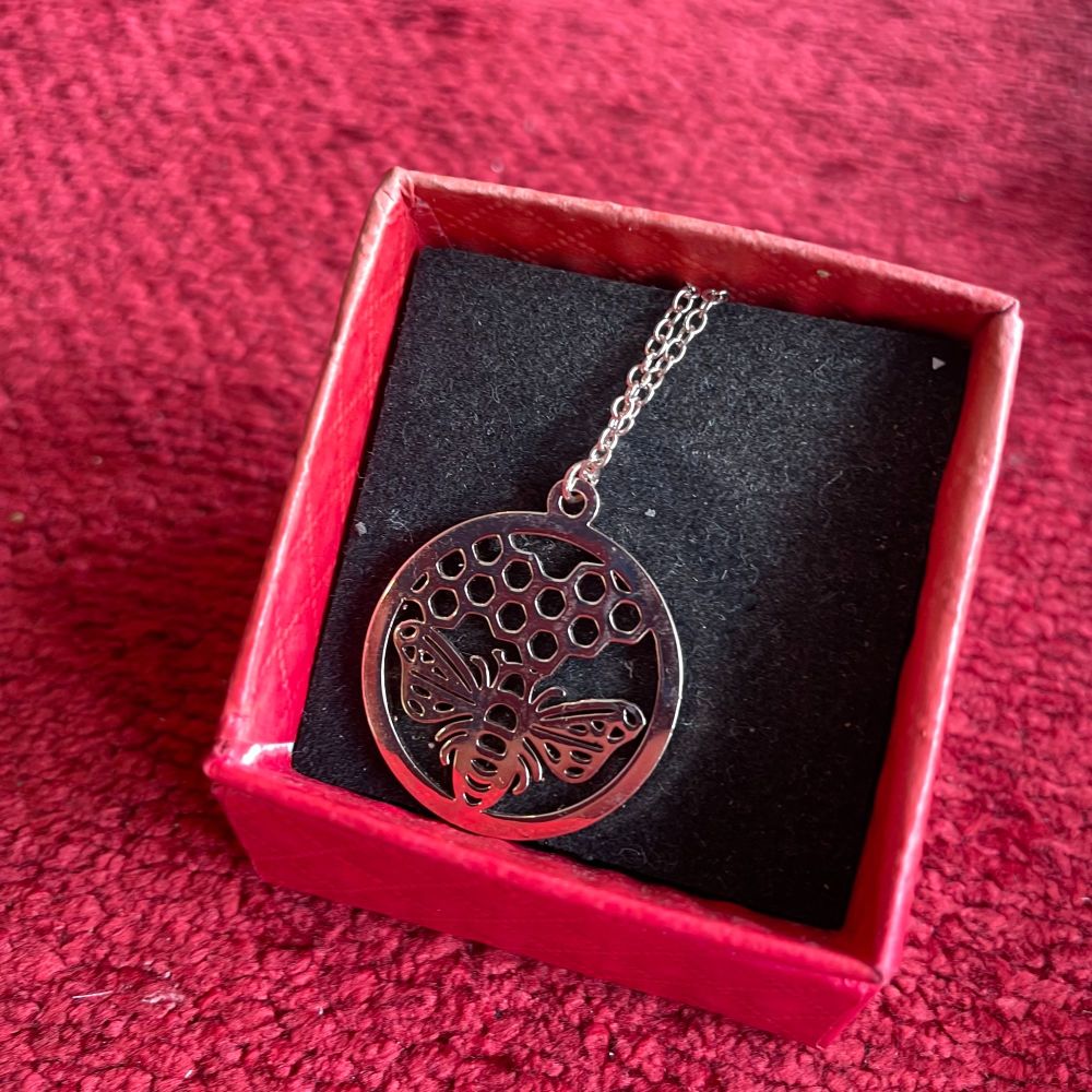 Rose Gold Bee Necklace