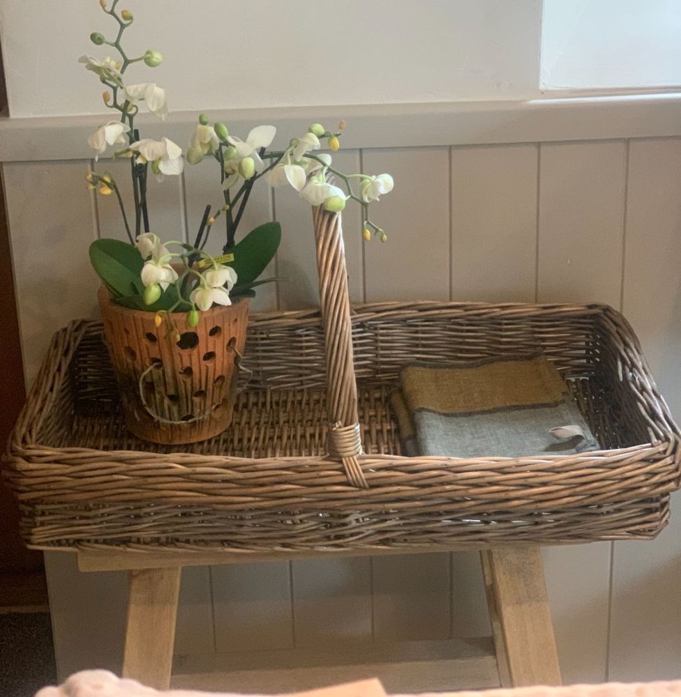 Willow garden trug/flower basket
