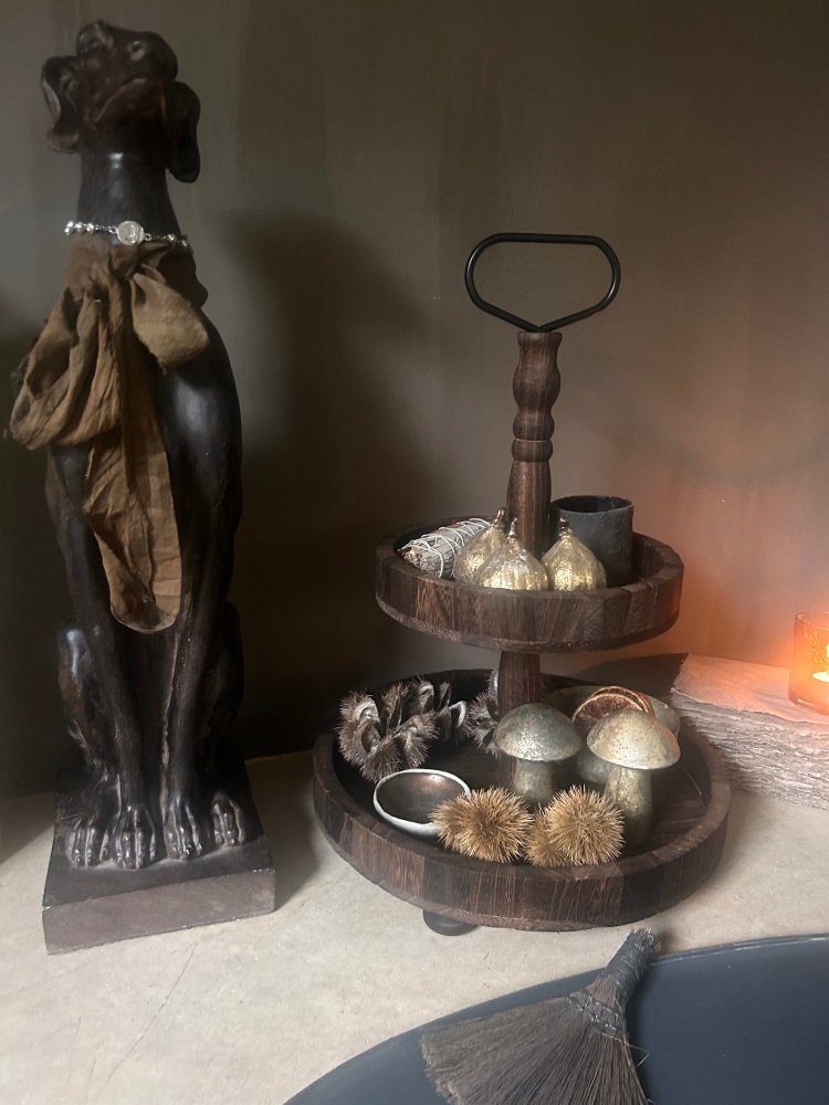 Table centrepiece