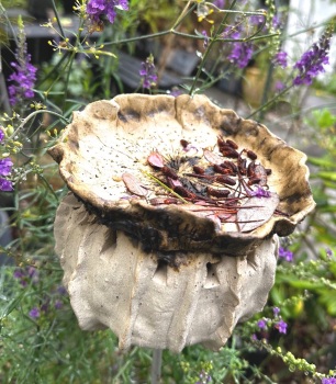 Ceramic garden Seed Head