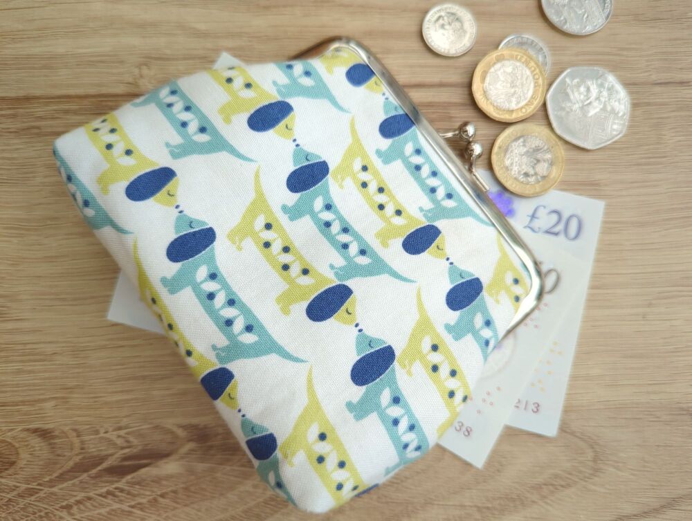 Sausage Dogs Kiss Lock Purse