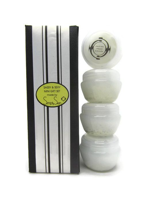 <!--091504--><center>Sassy & Sexy Mini Gift Pack</center>