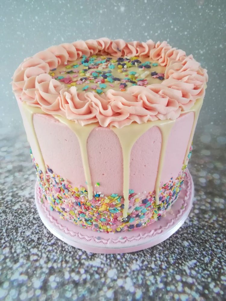 Buttercream and Drip Cakes