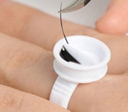 glue -ring-for-eyelash-extensions-secret