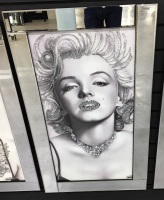 Mirror framed "Monroe" Wall Art 