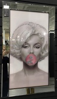 Mirror framed "Monroe Bubble" Wall Art