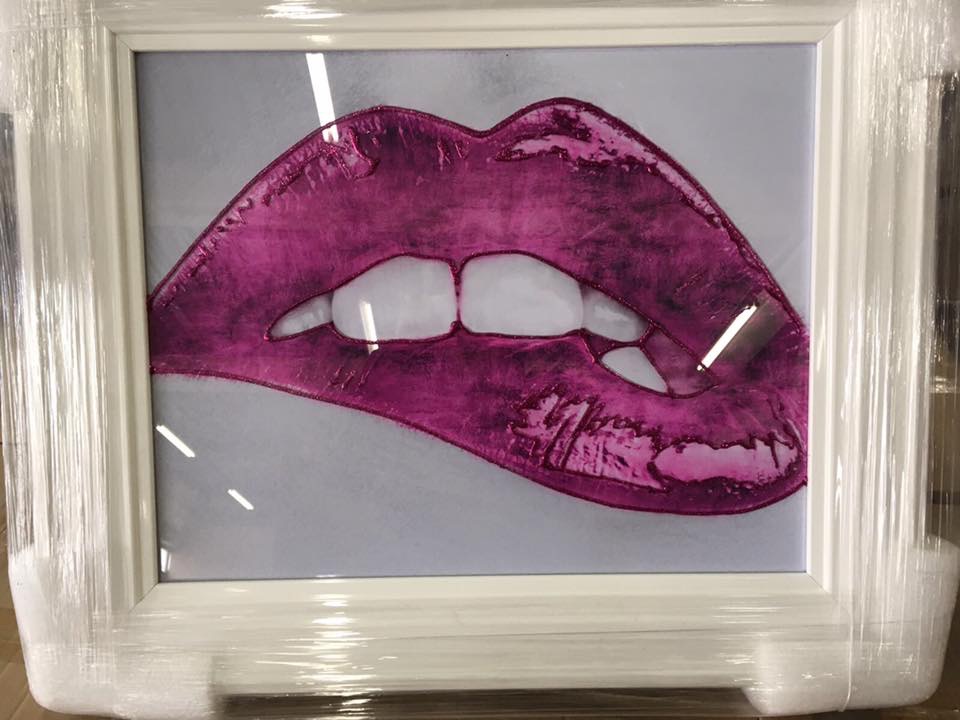  Sparkle Glitter Art "Luscious lips Pink" In a white stepped frame