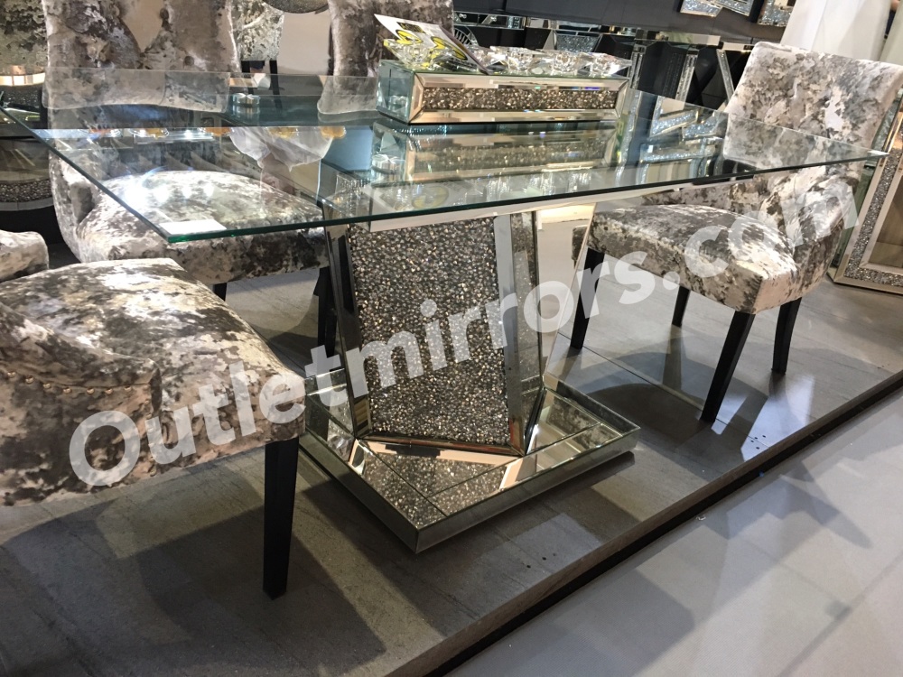 * Diamond Crush Sparkle Mirrored  Dining Table "Azuri"