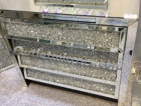 Diamond Crush Crystal Mirrored 4 draw Chest