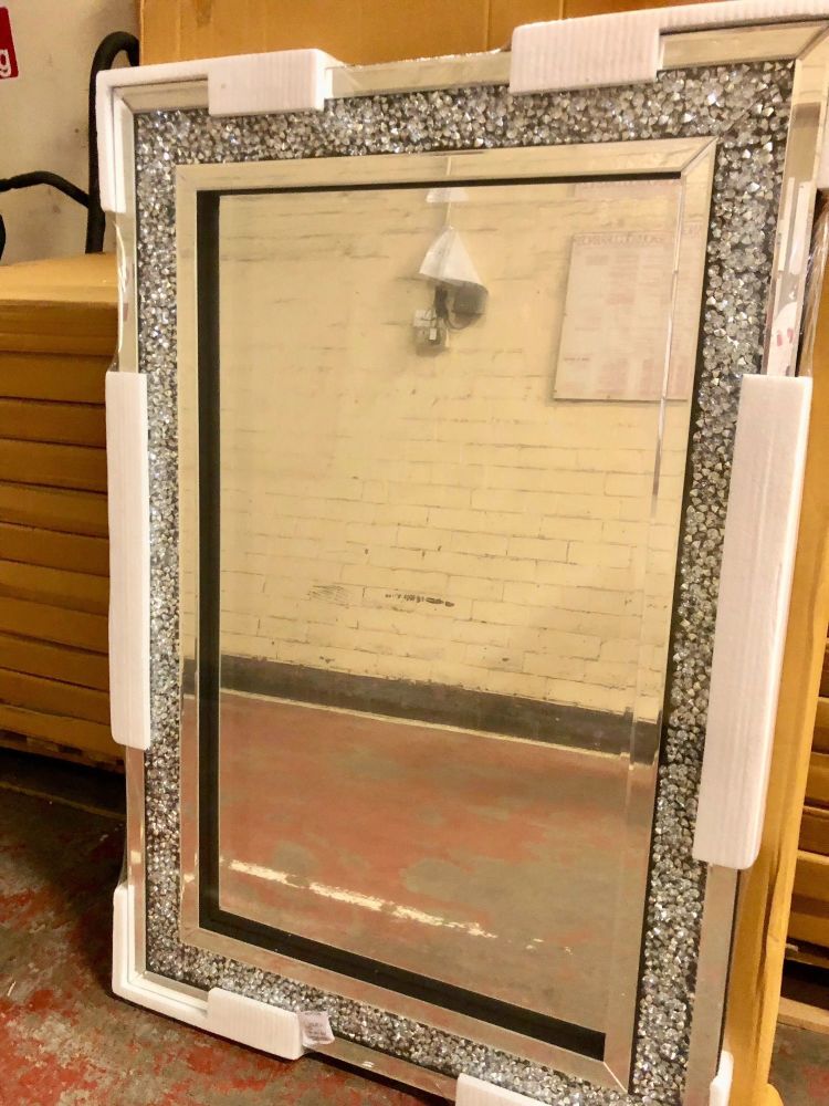 *Special Offer Diamond Crush Sparkle Mirror wide border 120cm x 80cm Item in stock