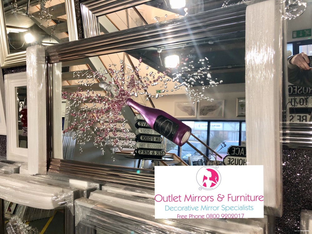 Jake Johnson 3D Champagne Pink wall art on a Silver Mirror in a chrome step