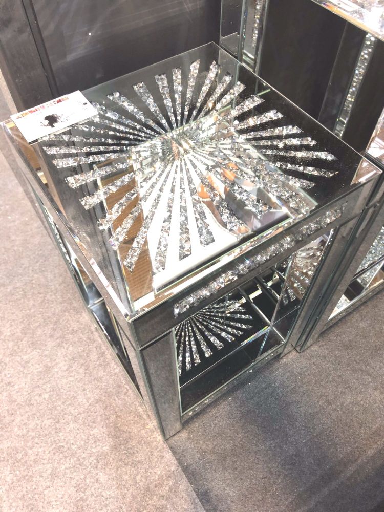 * Diamond Crush Sparkle Crystal Mirrored Sunburst Lamp Table Border Trim small - in stock