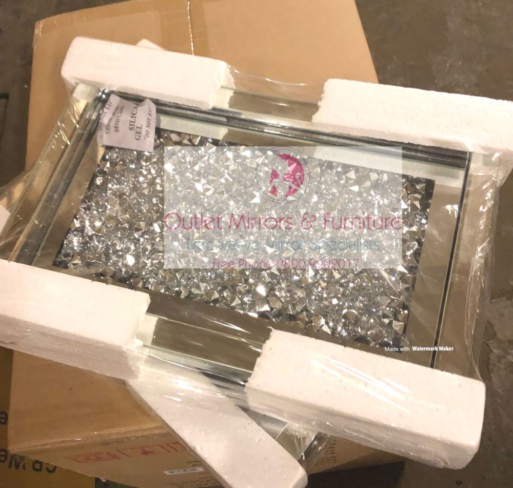 " New Diamond Crush Mirrored Tray item in stock 33cm x 21cm