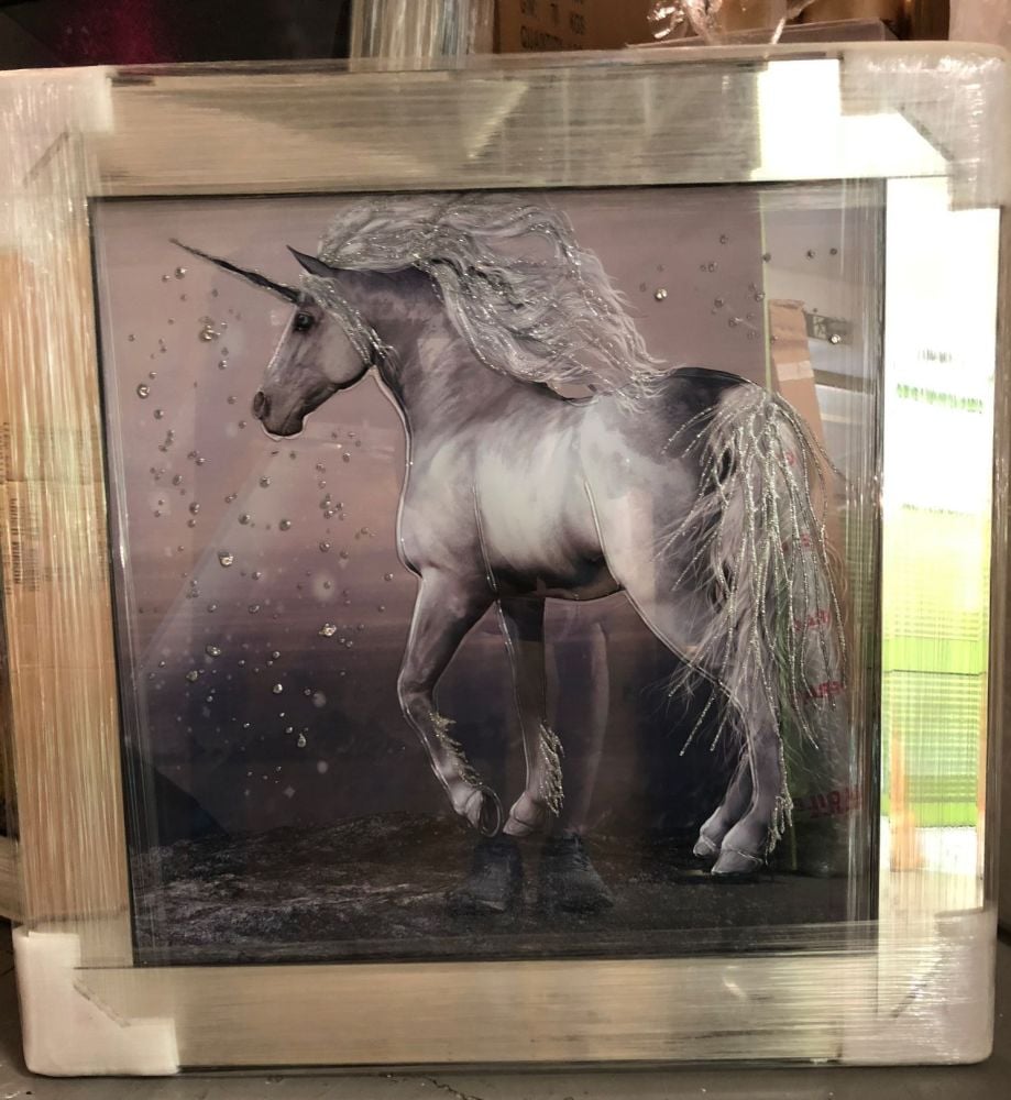 Mirror framed