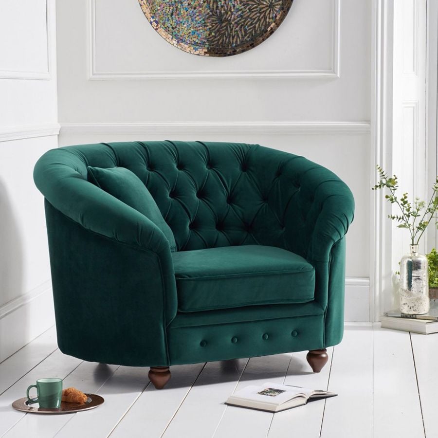 Chelsea Green Plush Buttoned Curved Chesterfield Armchair