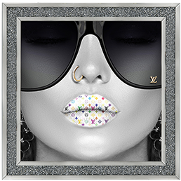 Louis Vuitton Lips - 5D Diamond Painting 