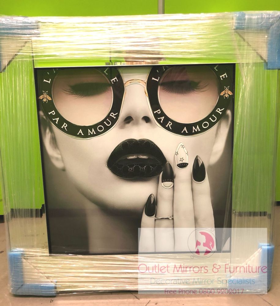 Media Art L'aveugle Par Amour Black Lips Mirror Framed sparkle Art 55cm x 55cm 