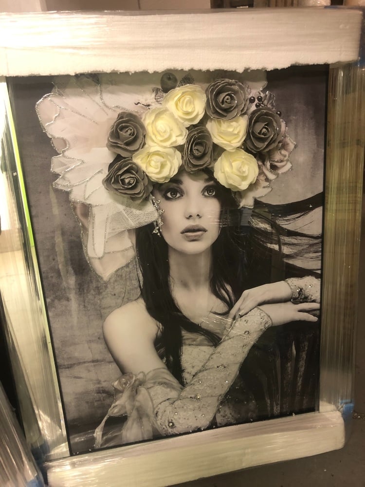 Media Art Glamour Lady Rose Hat Sparkle Art in a mirrored frame 