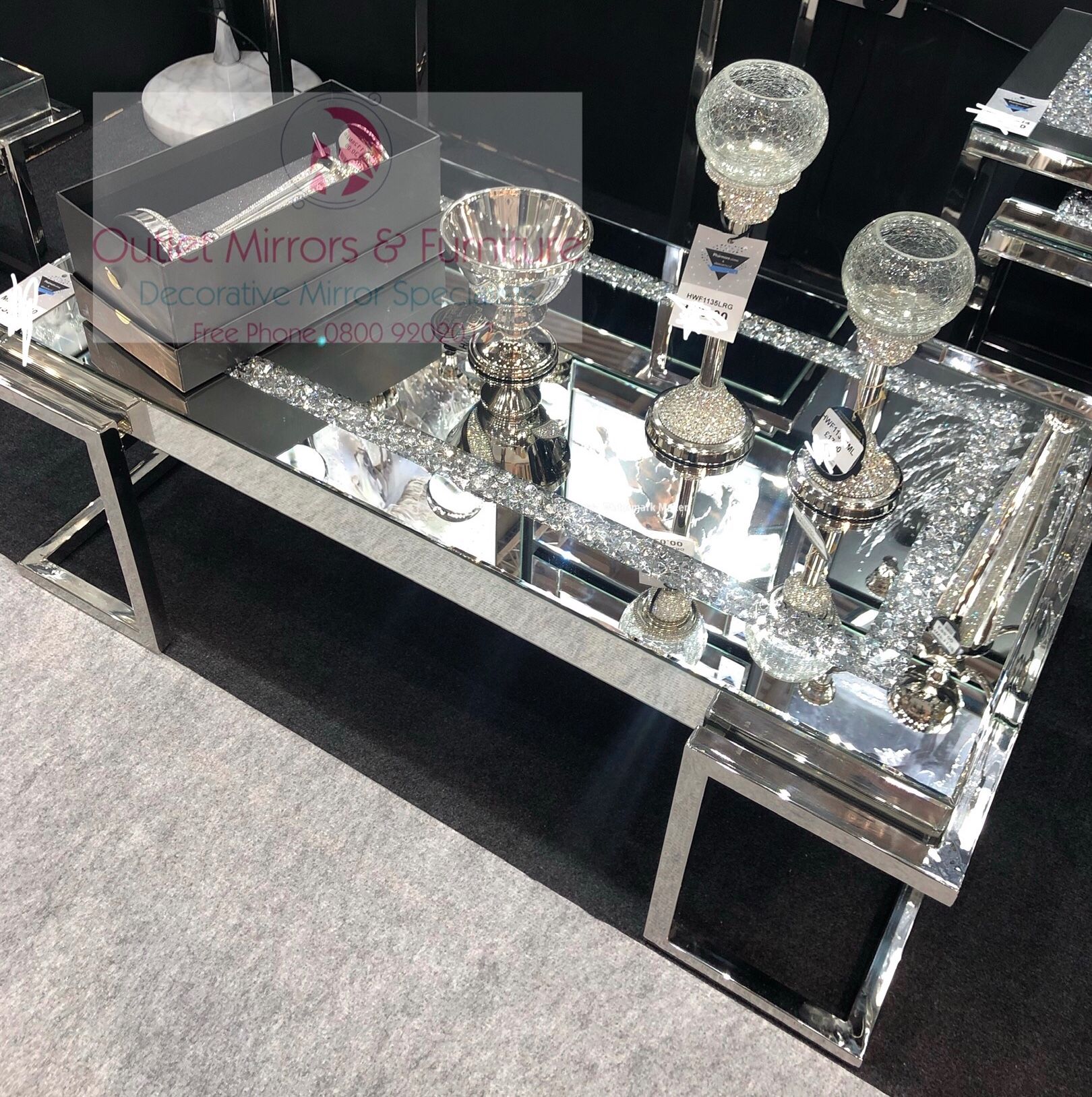 * New Diamond Crush Crystal Sparkle Coffee Table with Silver Chrome