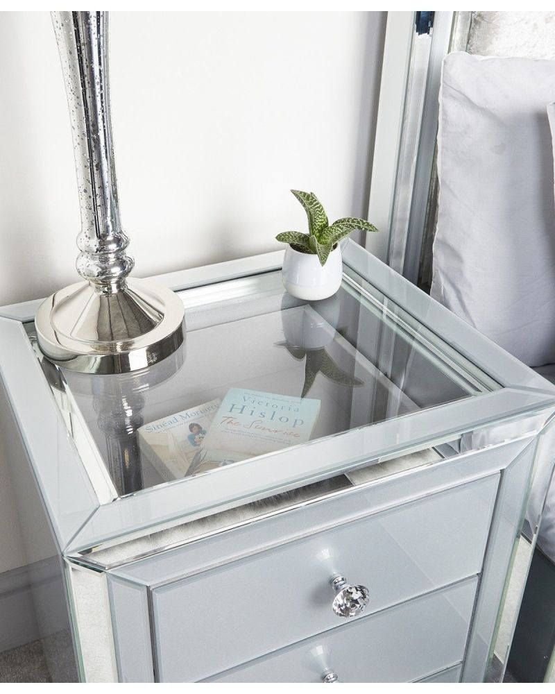 Mirrored Grey 3 Draw chest with Display top in clear glass