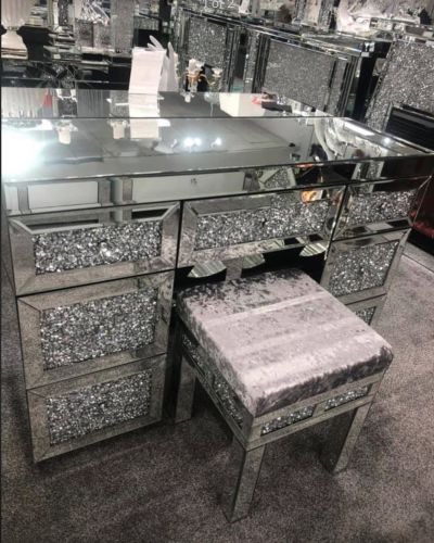 * Diamond Crush Mirrored 7 Draw Dressing Table