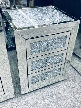 Interior mirrored best tips and tricks for mirrored bedroom furniture type, decorating tips tricks to all about the boost youve. mirrored bedroom furniture outlet