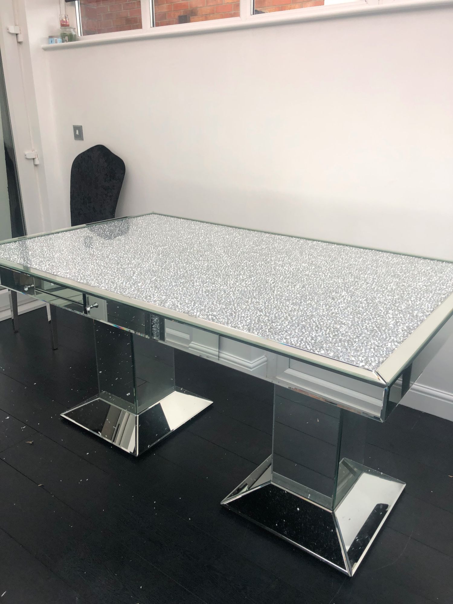 Outlet Mirrors the online decorative mirror superstore