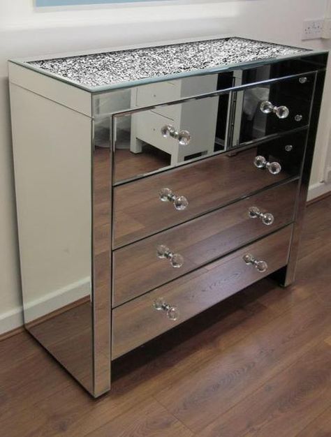 * Monica Diamond Crush Mirrored Silver 5 Draw Large Chest with a Diamond crush Top IN STOCK